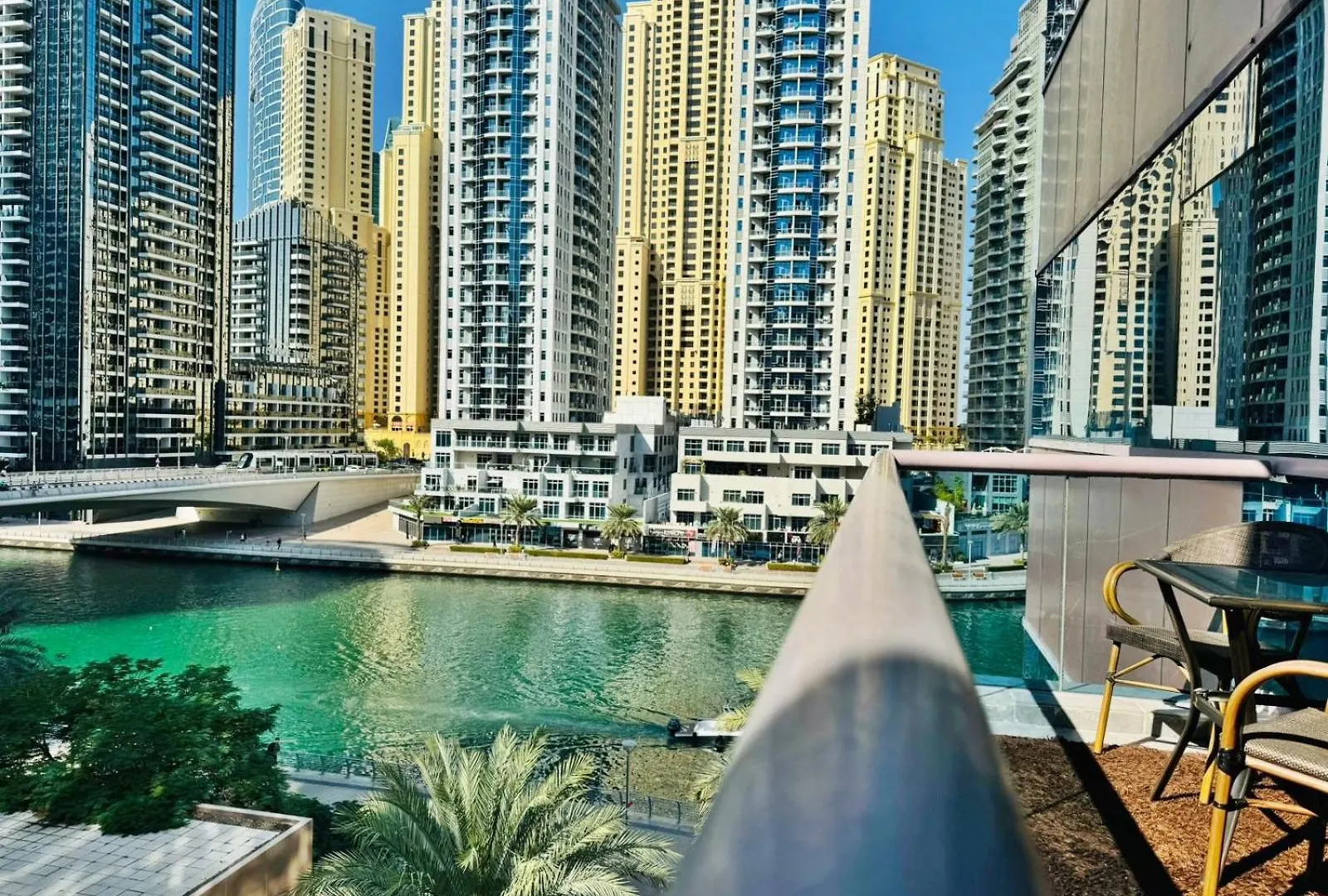 Stylish Marina View Apartment With Private Marina Walk Access Dubai