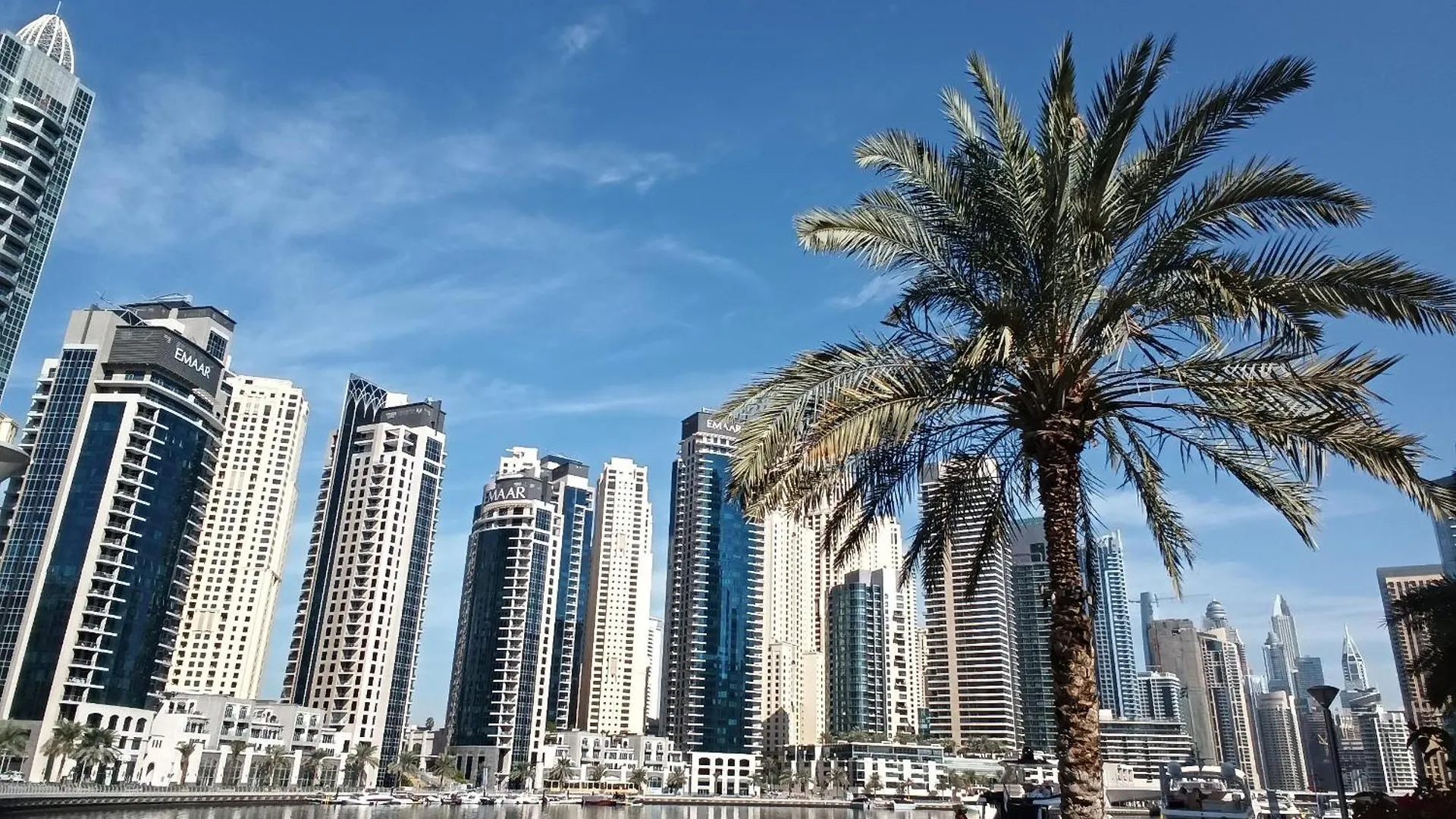 Stylish Marina View Apartment With Private Marina Walk Access Dubai
