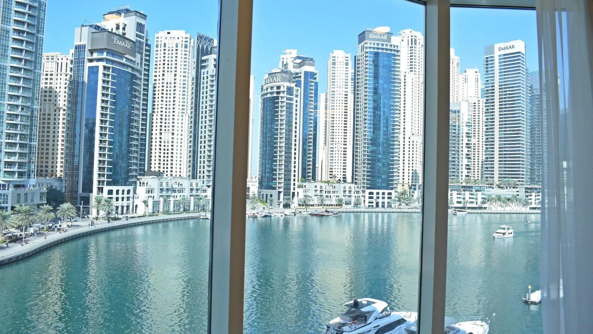 Stylish Marina View Apartment With Private Marina Walk Access Dubai 0*,
