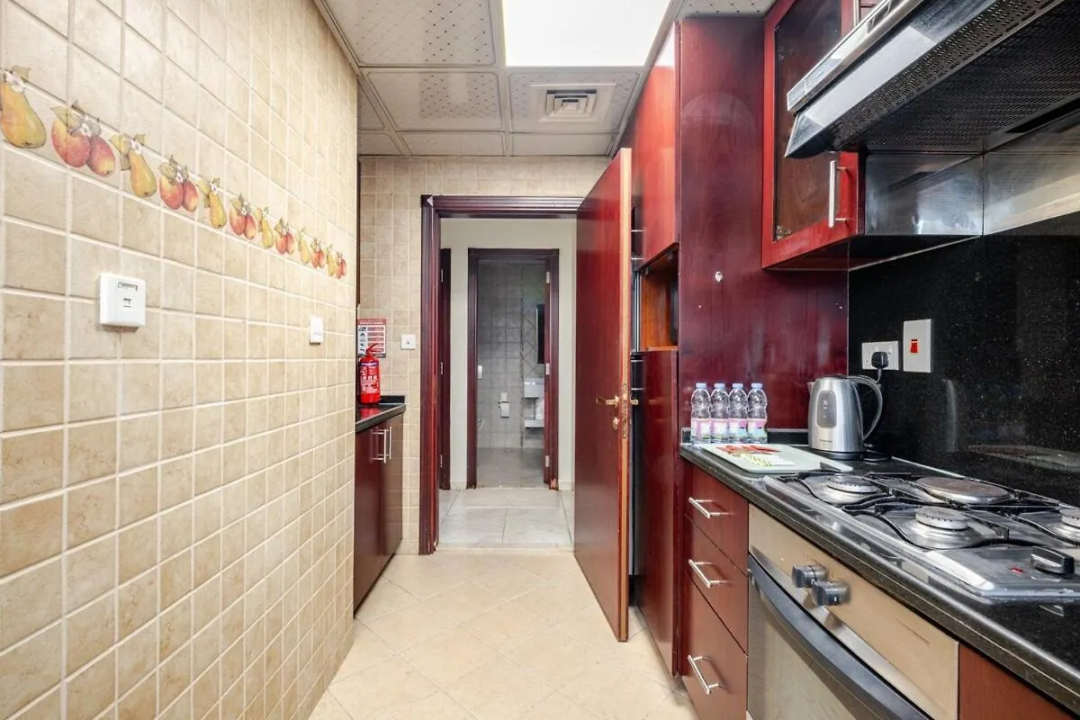 Stylish Marina View Apartment With Private Marina Walk Access Dubai
