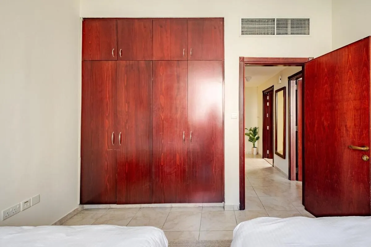 Stylish Marina View Apartment With Private Marina Walk Access Dubai
