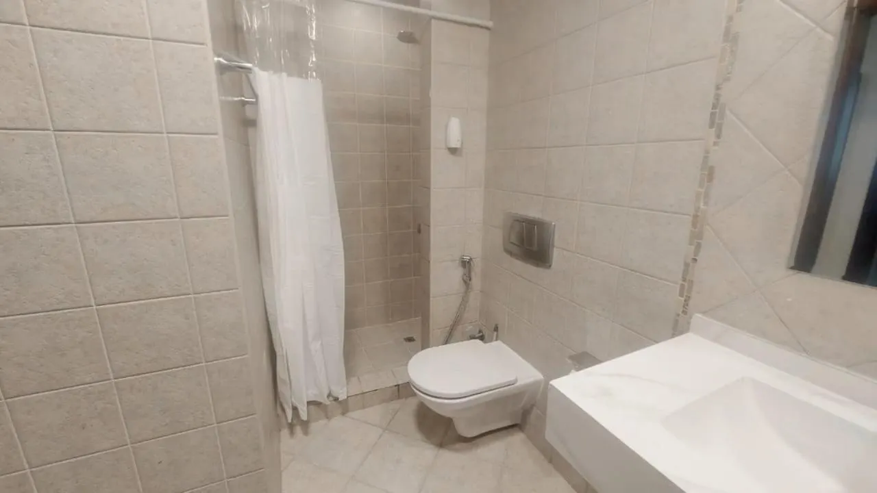 Stylish Marina View Apartment With Private Marina Walk Access Dubai
